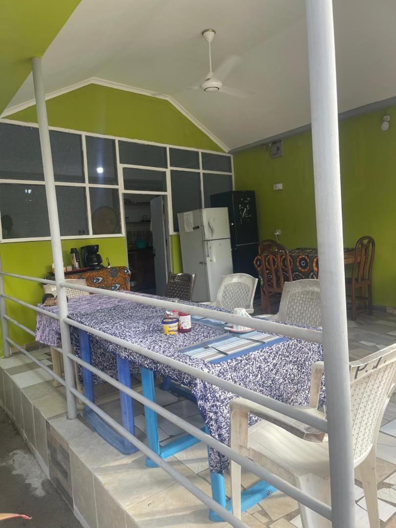 Bed and Breakfast L&J Modern Backpackers Kinondoni Dar es Salaam Zewnętrze zdjęcie